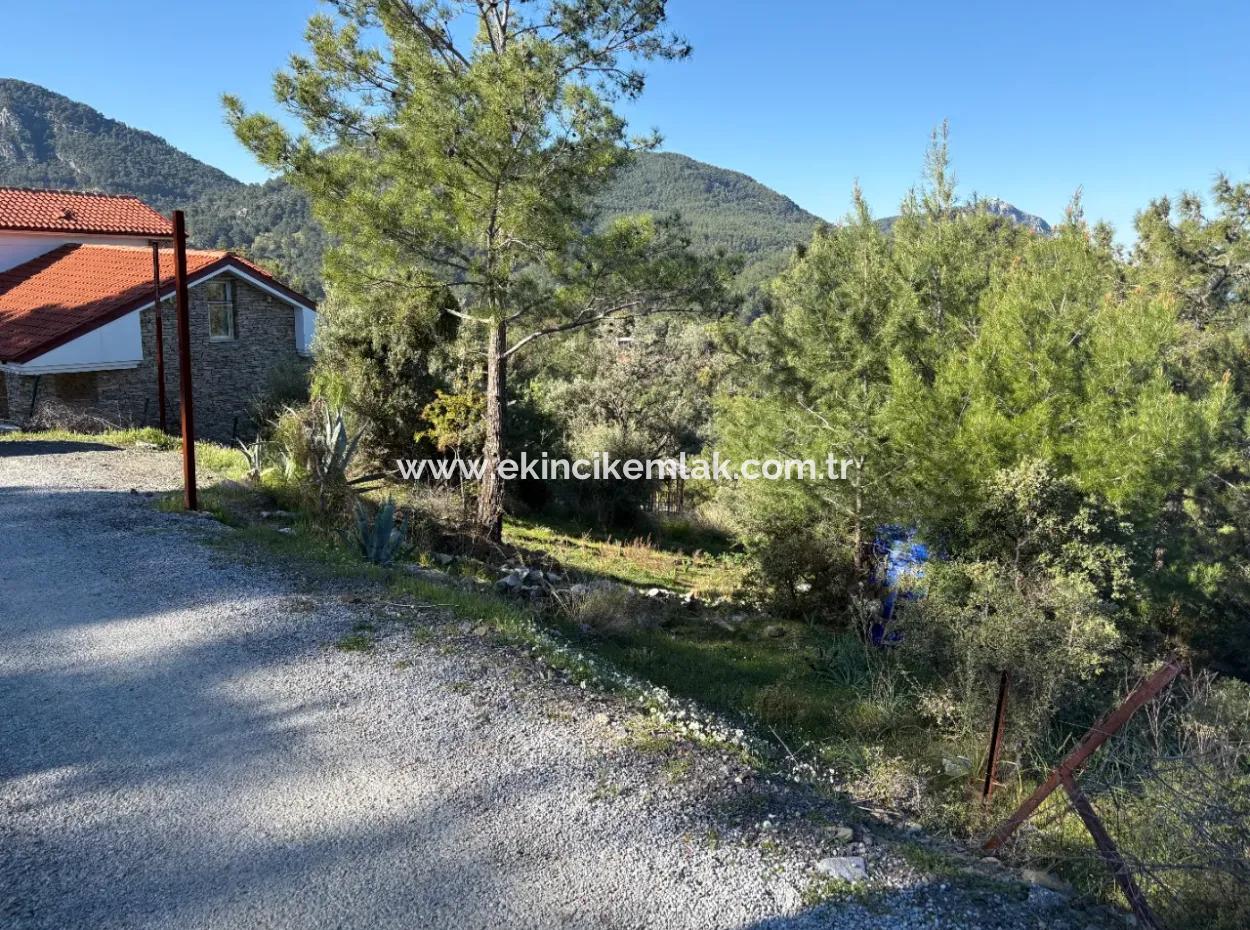 1000M2 Land For Sale With Sea View In The Village Built-Up Area In Gökbel