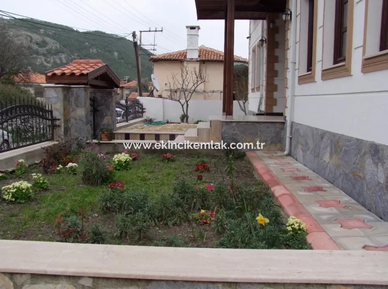 Plot 4 Sale In La Luxury Villa For Sale In Urla Within 1078M2 Custom Made Villa 1