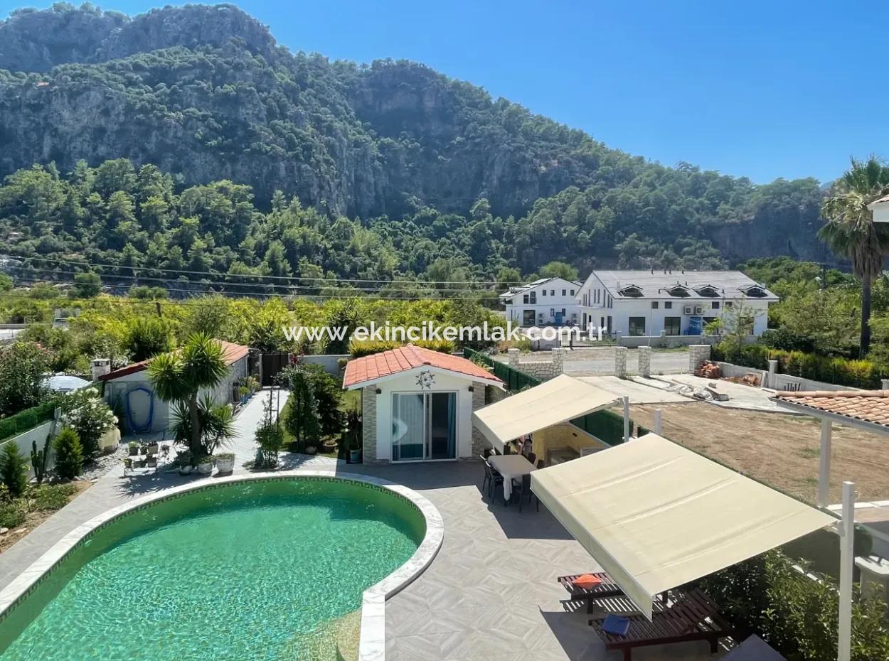 4 1 Villa For Sale In 720M2 Land In Dalyan Gülpınar