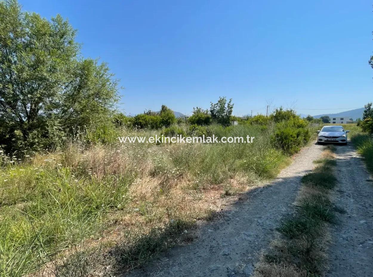 Land For Sale Of 1765 M2 In Okçular