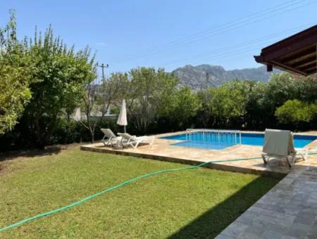 3 1 Villa For Sale In A Plot Of 600M2 In Dalyan