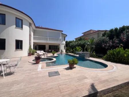 5 1 Villa For Sale In Dalyan Maraş For 980M2 Plot On The Corner