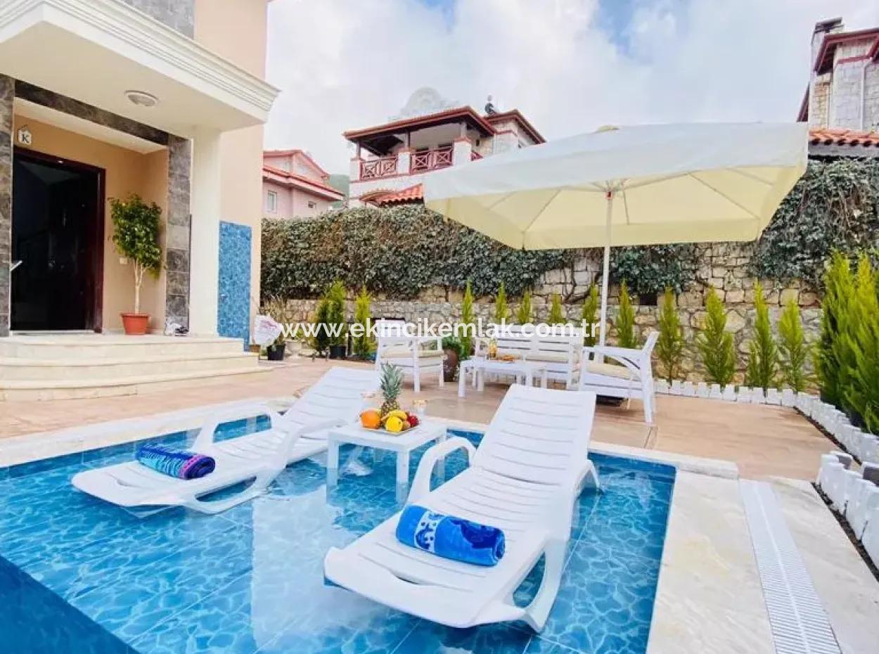 Fethiye Ovacık'ta 4+1 Satılık Villa