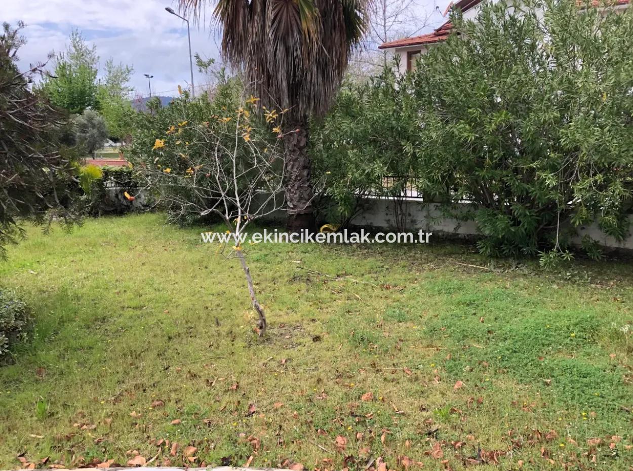 Dalyan Maraş'ta 1532M2 Satılık Villa