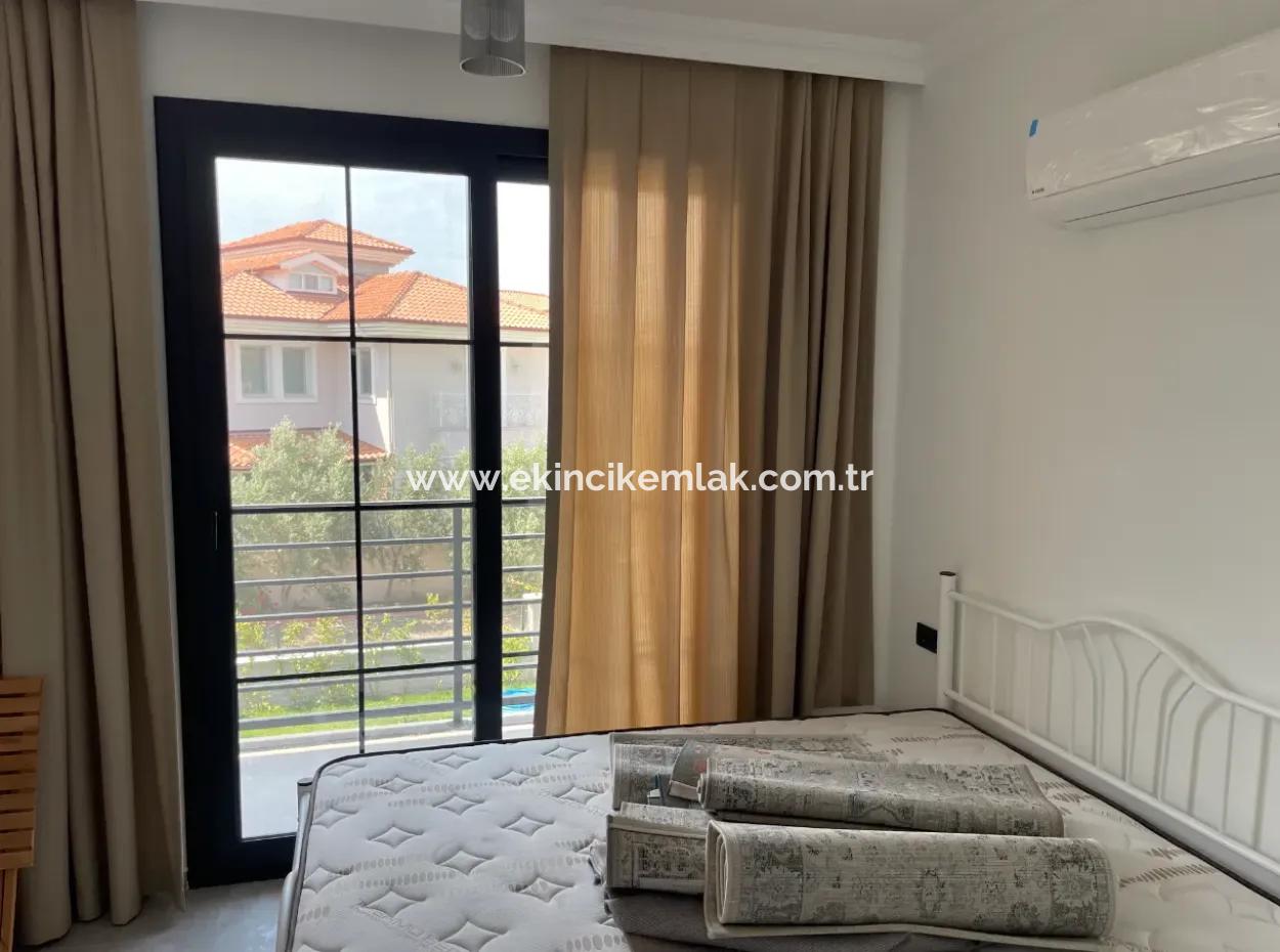 Dalyan  Merkezde 4+1 Satılık Villa
