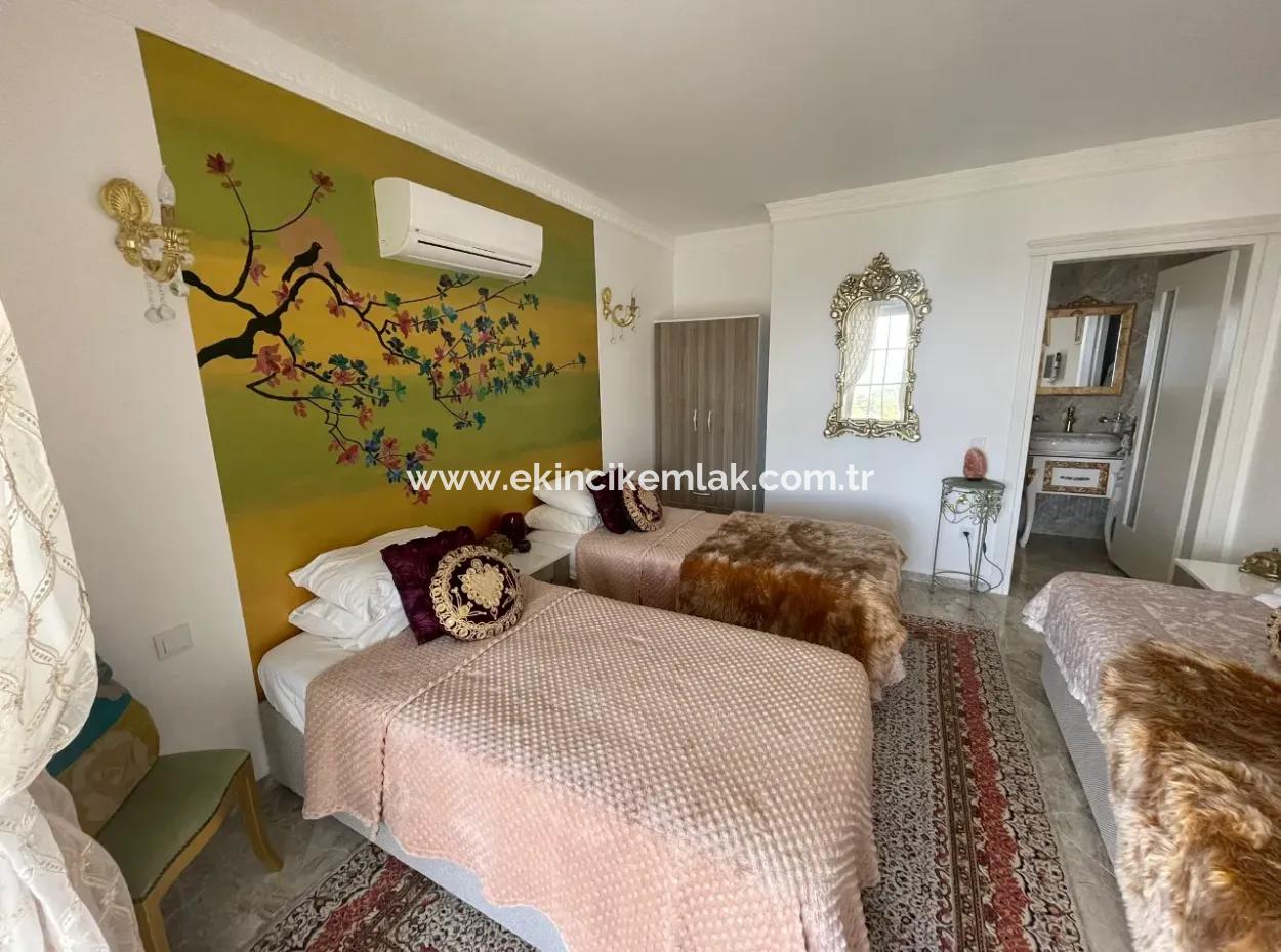 Gökbel'de Full Deniz Manzaralı 5000M2 Arsa İçerisinde Satılık Vıp Villa