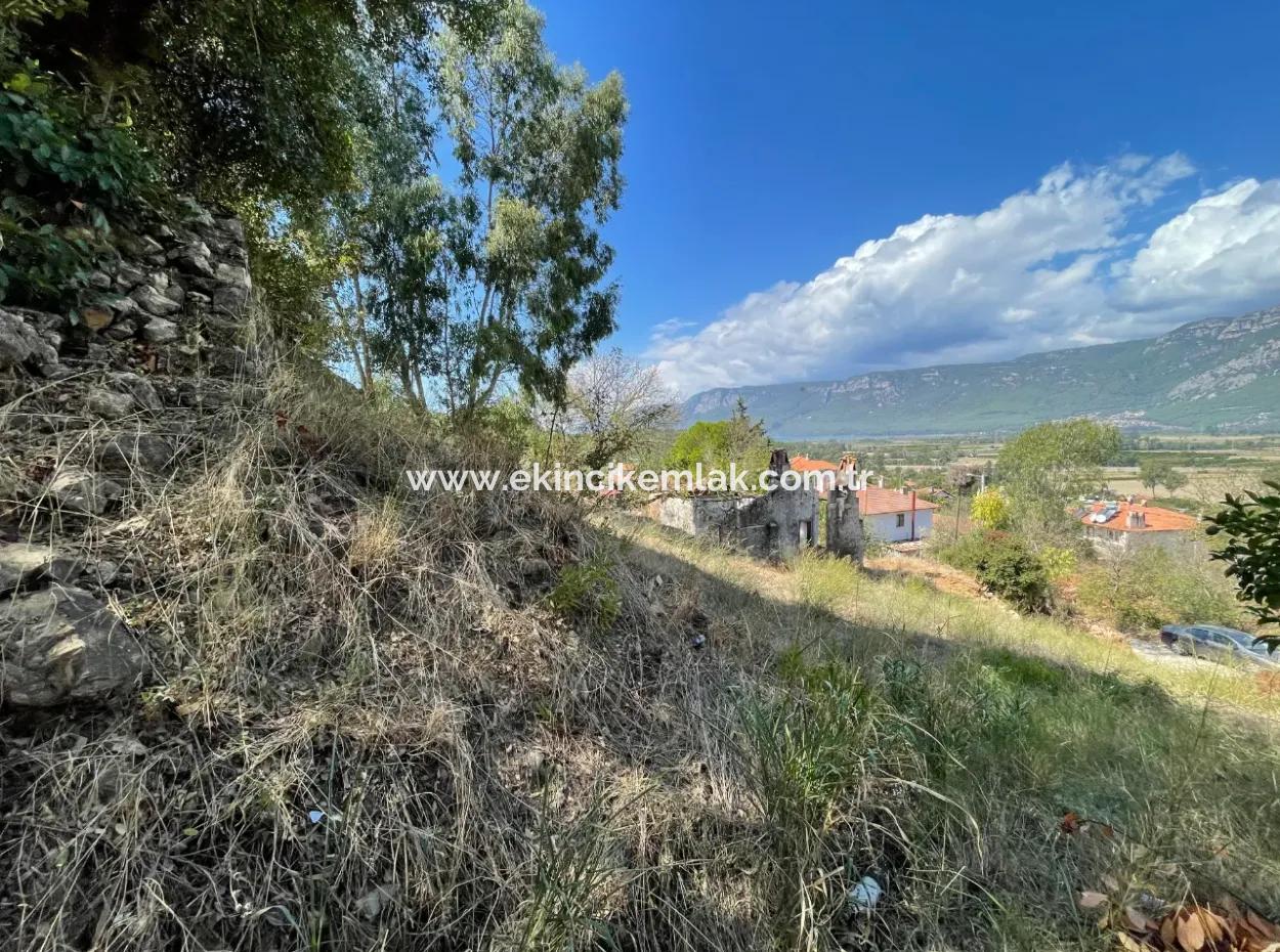 Akçapınar'da Deniz Manzaralı 500M2 İmarlı Satılık Arsa