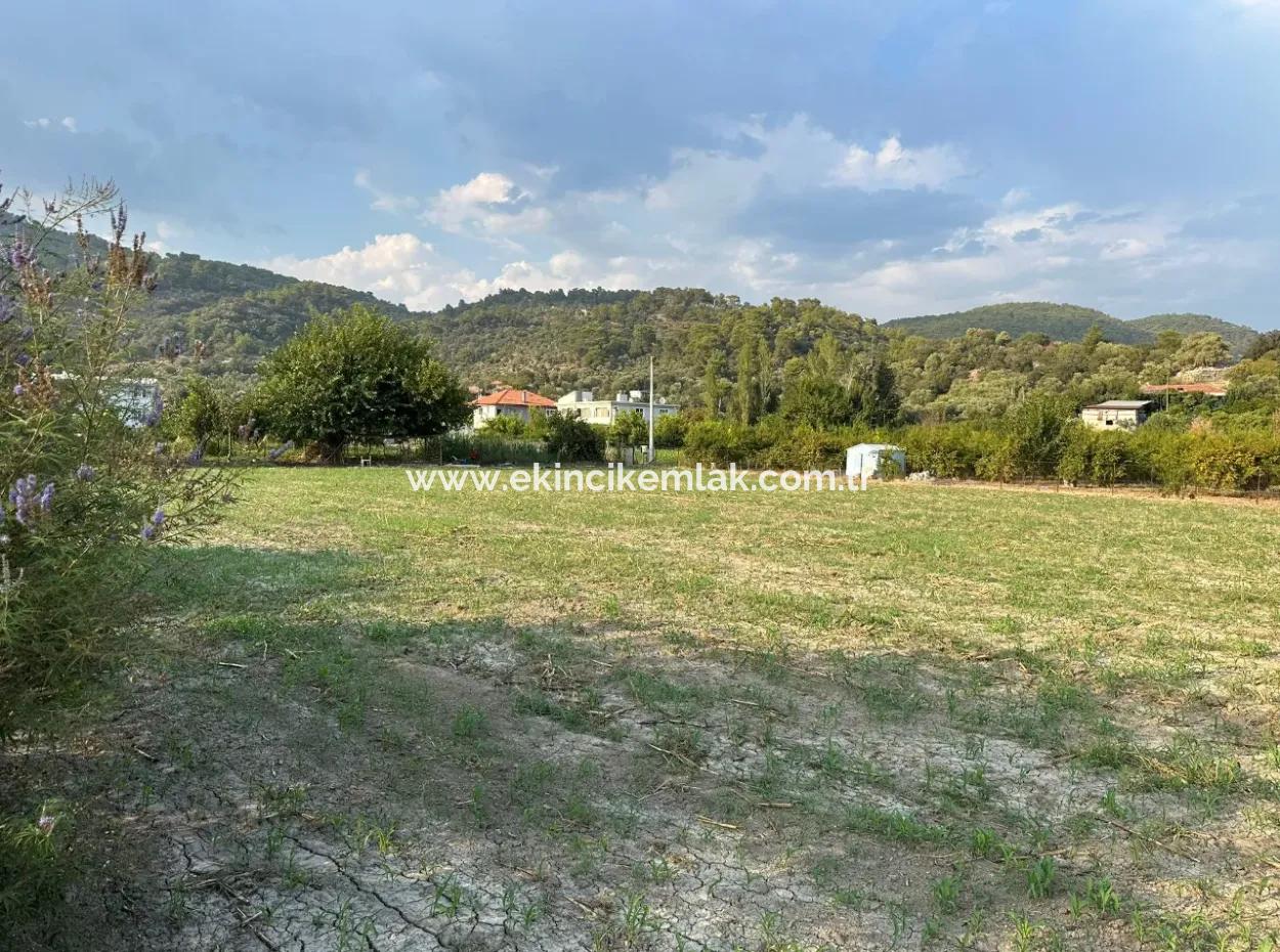 Çandır'da Köy Yerleşik Alanı İçerisinde Rızai-Taksimli 1160M2 Satılık Arsa