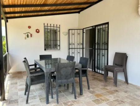 Dalyan'da Köşebaşı 600M2 Arsa İçerisinde 3+1 Satılık Villa