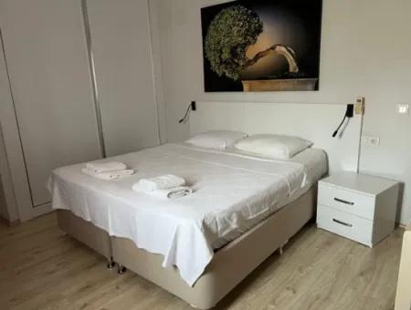 Dalyan'da Köşebaşı 600M2 Arsa İçerisinde 3+1 Satılık Villa