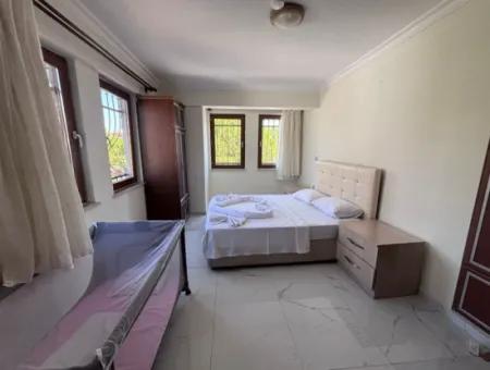 Dalyan Merkezde 301M2 Arsa İçerisinde 5+1 Satılık Villa